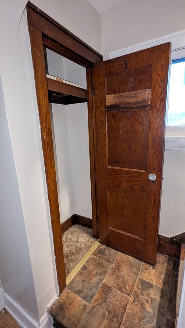 Building Photo - Charming 3-bedroom, 1.5-bathroom home located in the heart of Akron