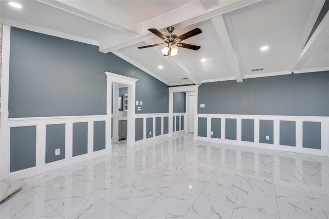 Building Photo - 2403 Vassar Ct