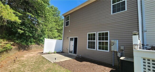 Building Photo - 413 Windstone Trail