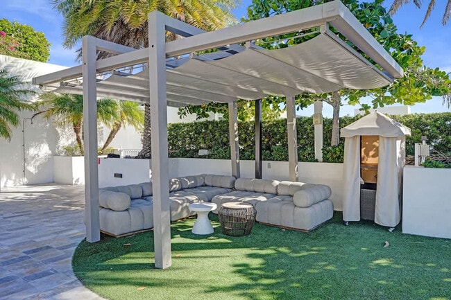 Building Photo - 1220 17th St