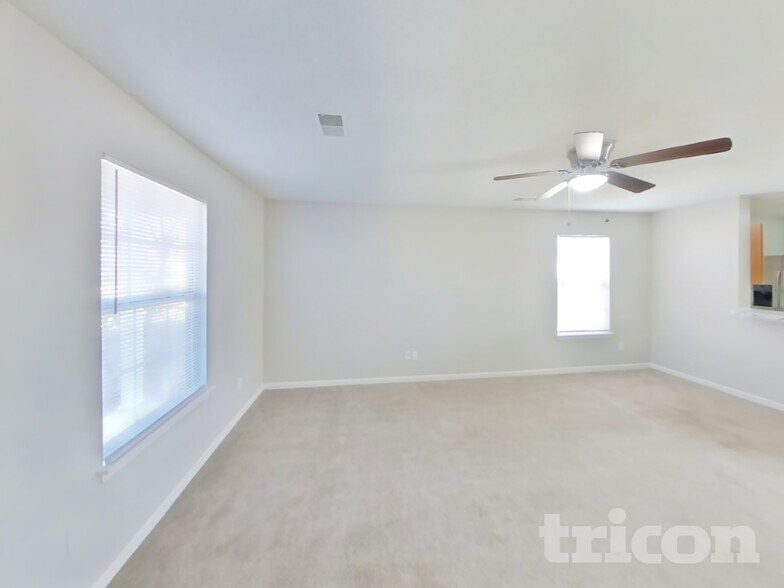 Building Photo - 1122 Waverly Pl Dr