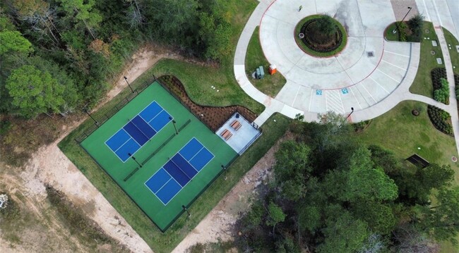 Building Photo - 16412 Big Hickory Dr