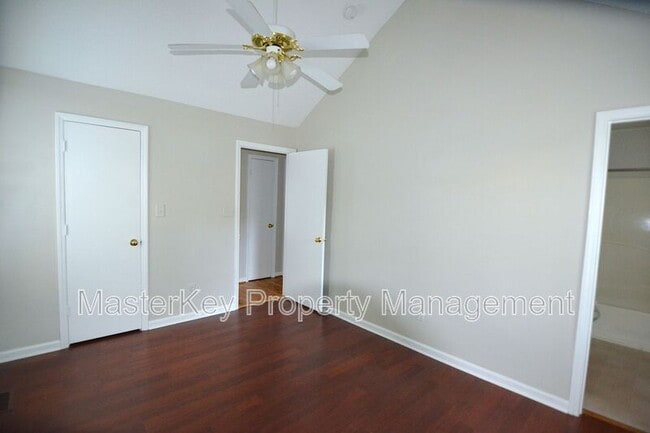 Building Photo - 1504 Malta Ave
