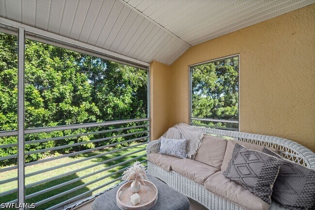 Building Photo - 3180 Seasons Way