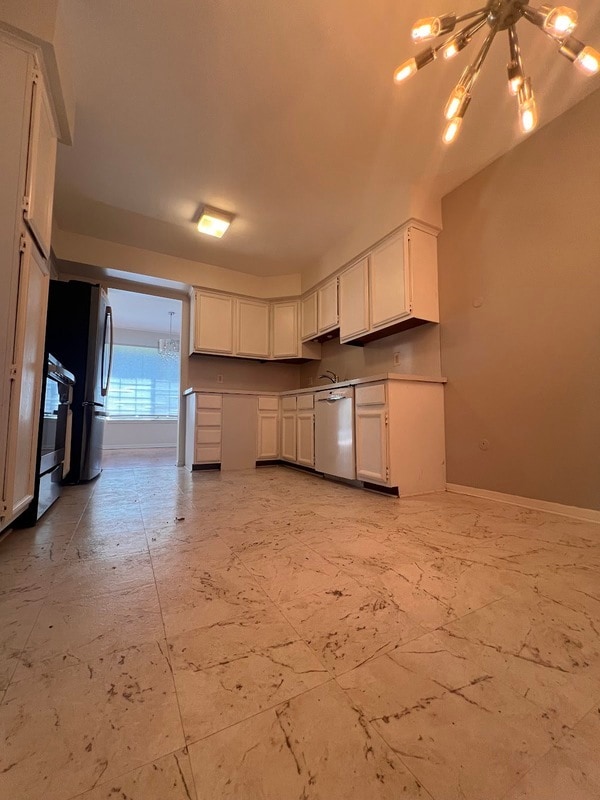 Building Photo - 26716 Summerdale Dr