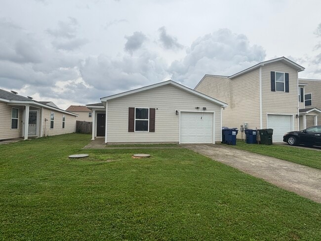 Building Photo - 107 Springbok Dr