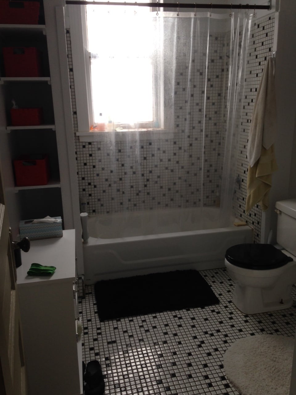 Building Photo - 2558 W Iowa St