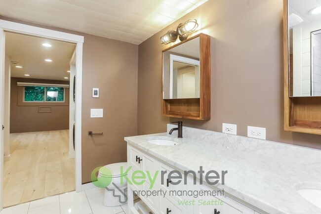 Building Photo - Modern 2-Bedroom Gem with Garage, Shed, an...