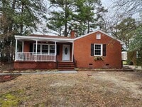 Building Photo - 3526 Furman Dr