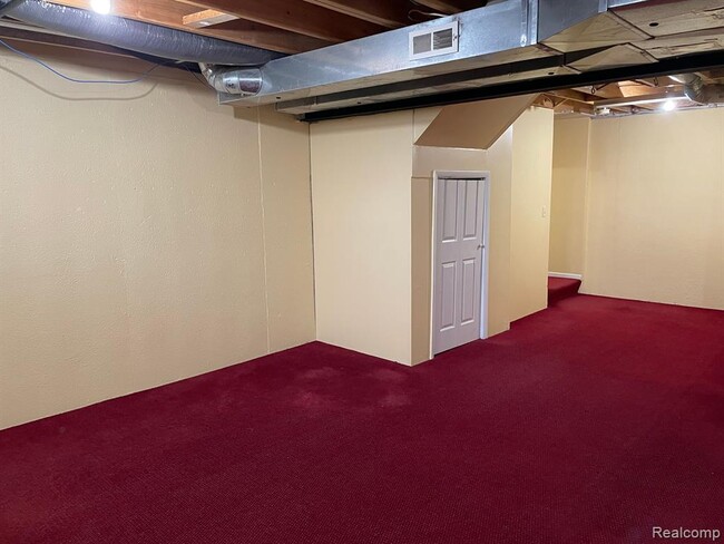 Building Photo - 38463 Saratoga Cir