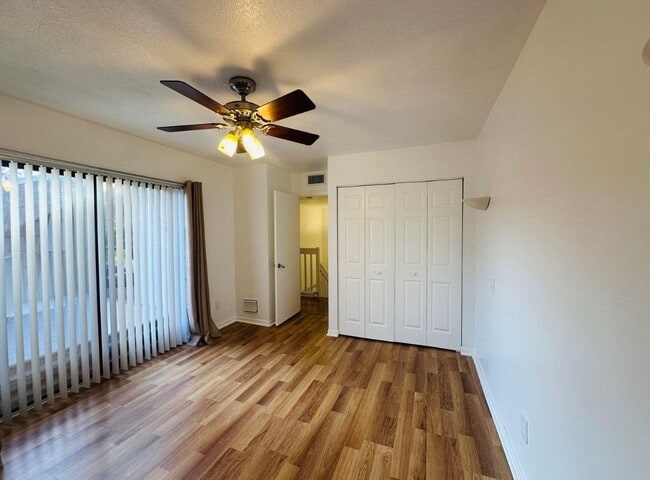 Building Photo - 8559 Boca Rio Dr