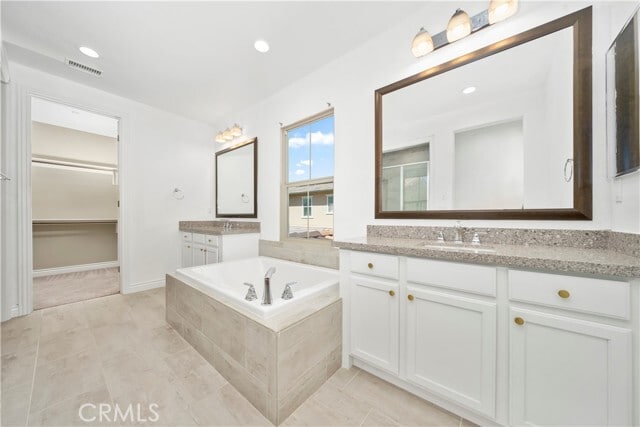 Building Photo - 107 Cordial