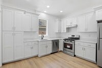 Building Photo - 823 S 1000 E