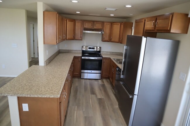 Building Photo - Fully Renovated Home You'll Want To See!