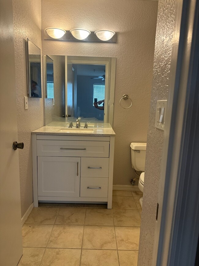 Master Suite 1 Bathroom - 10265 Gandy Blvd N