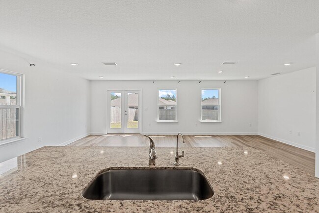 Building Photo - 439 Sweet Blossom Bend