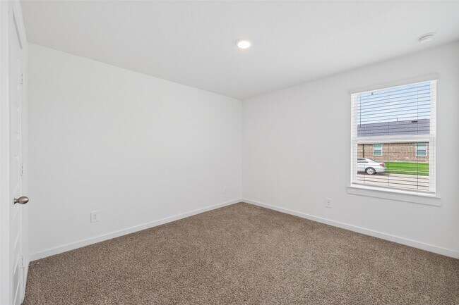 Building Photo - 30039 Gallatin River Ln