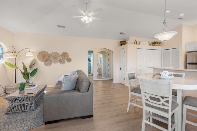 Building Photo - 740-A1A A1A Beach Blvd