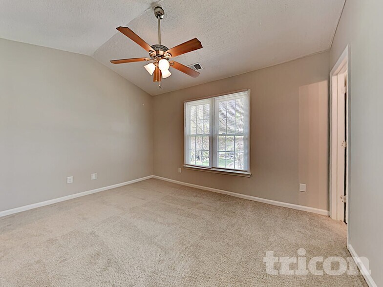 Building Photo - 8806 Brass Bell Ct