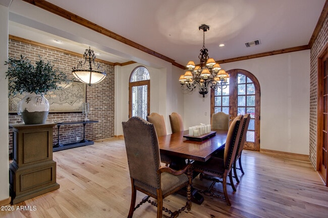 Building Photo - 6526 E Exeter Blvd