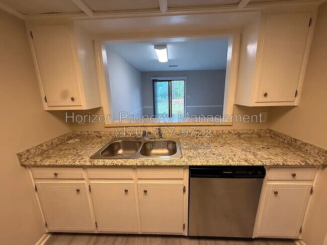 Building Photo - 3925 Mountain View Rd