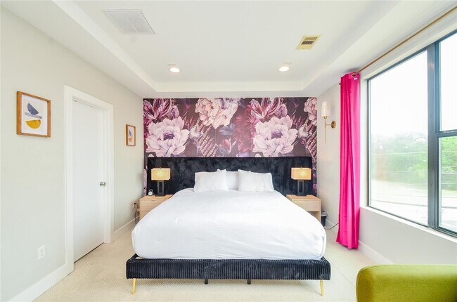 Building Photo - 3804 Leeland St