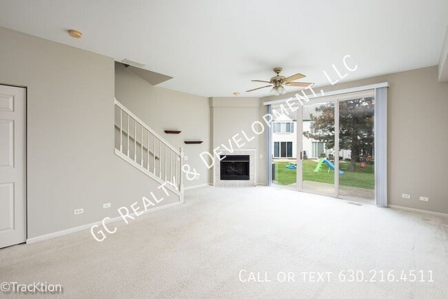 Building Photo - 712 Blossom Ct