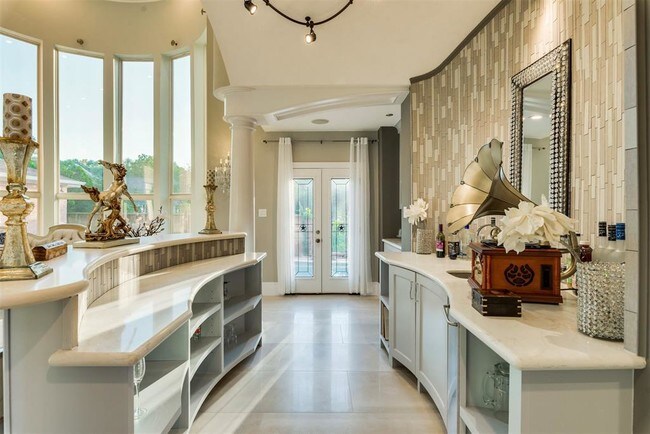 Building Photo - 702 Windbreak Trail