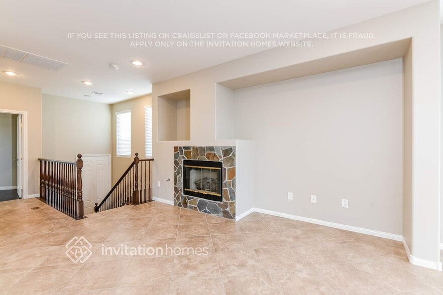 Building Photo - 10018 Pelham Park Ave