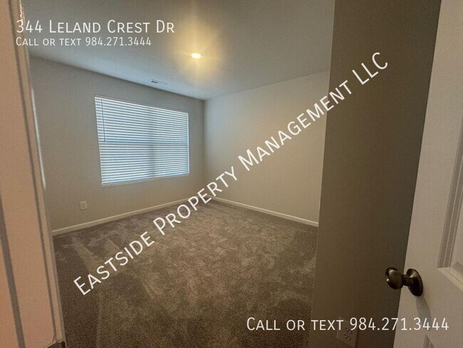 Building Photo - 344 Leland Crst Dr