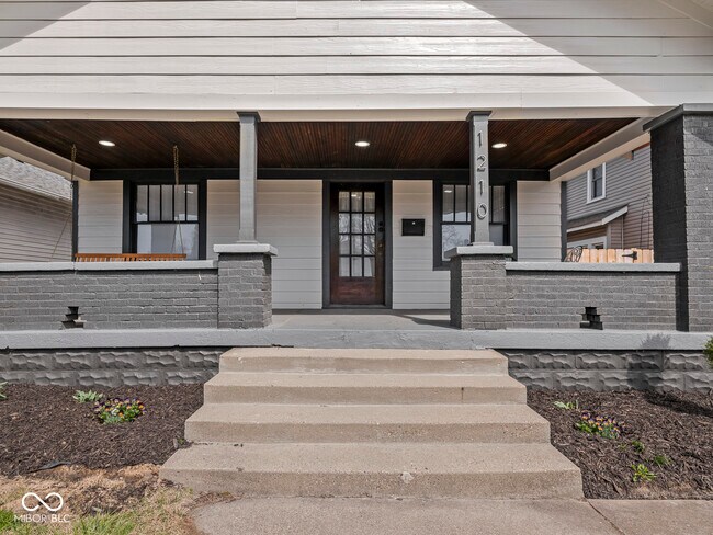 Building Photo - 1210 Finley Ave