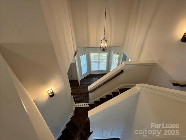 Building Photo - 3011 Waxhaw Crossing Dr