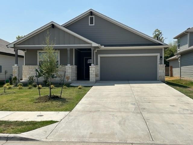 Primary Photo - 326 Big Sandy Creek Dr