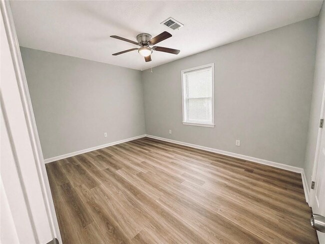 Building Photo - 4311 E Paulding Dr