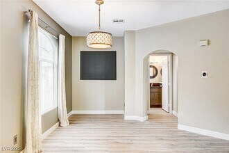 Building Photo - 8729 Red Brook Dr