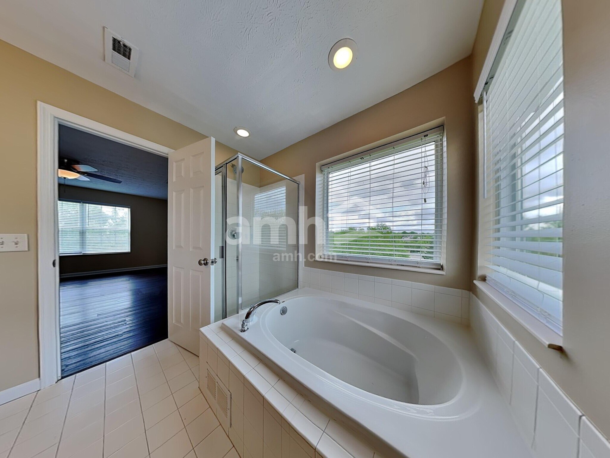 Building Photo - 80 Bluegrass Ln