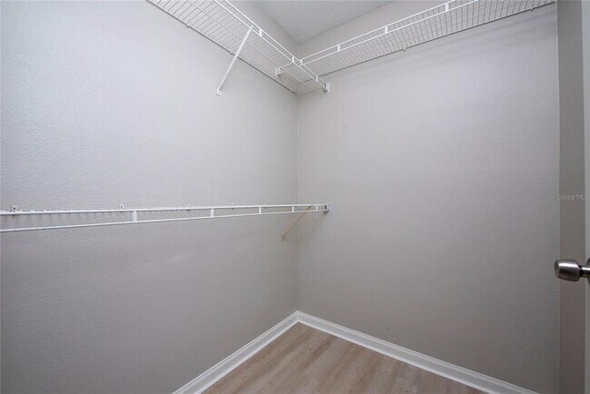 Building Photo - 6548 Swissco Dr