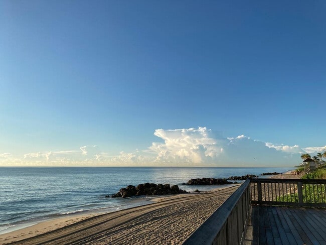 Building Photo - 616 SE 8th Ave