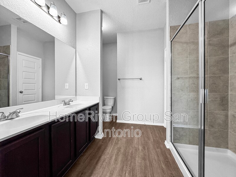 Building Photo - 13541 Lily Ln