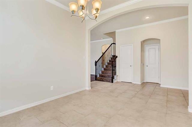 Building Photo - 183 Balfour Dr