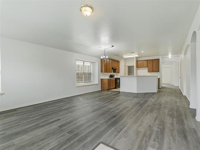 Building Photo - 4700 Brighton Dr