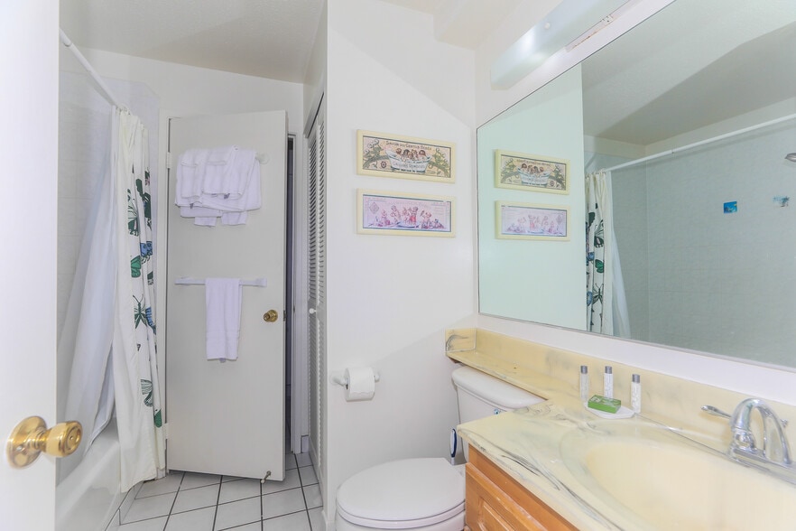 Building Photo - 1778 Ala Moana Blvd