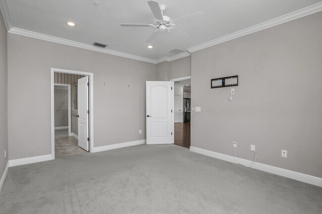Building Photo - 2311 Sawyers Hill Rd