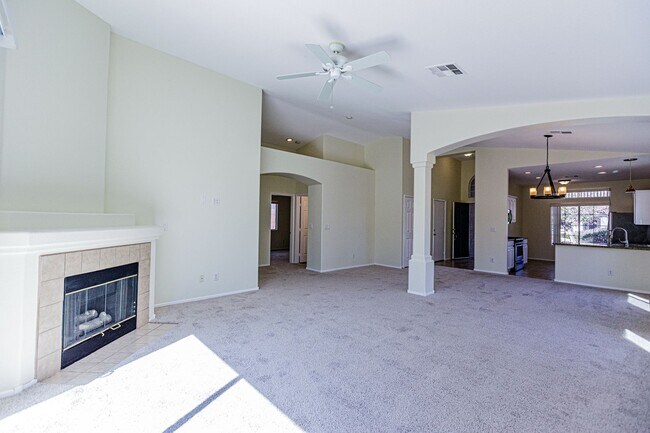 Building Photo - 1765 Baja Ln