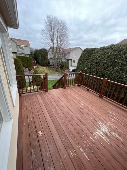Building Photo - 46 Algonquin Trl