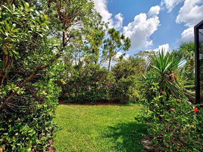 Building Photo - Stoneybrook at Venice; 4bd/2ba home