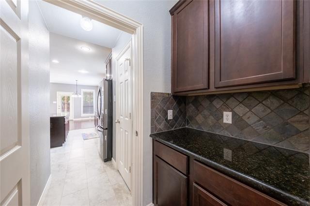 Building Photo - 2432 Greenbrook Dr