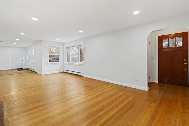 Building Photo - 58 Cutler Dr