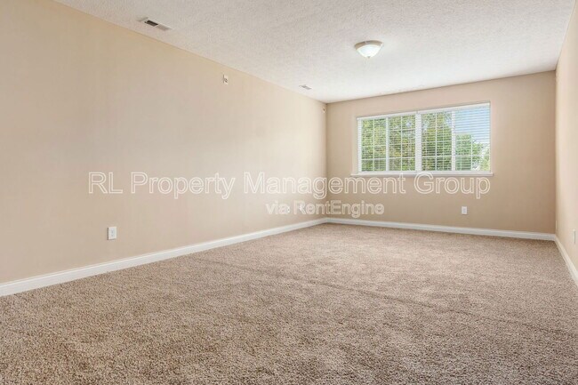 Building Photo - 10327 Indigo Dr