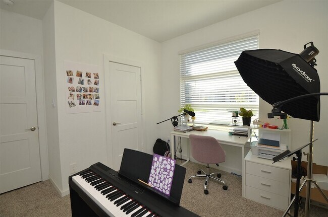 Building Photo - 22518 Modica Rift Ln